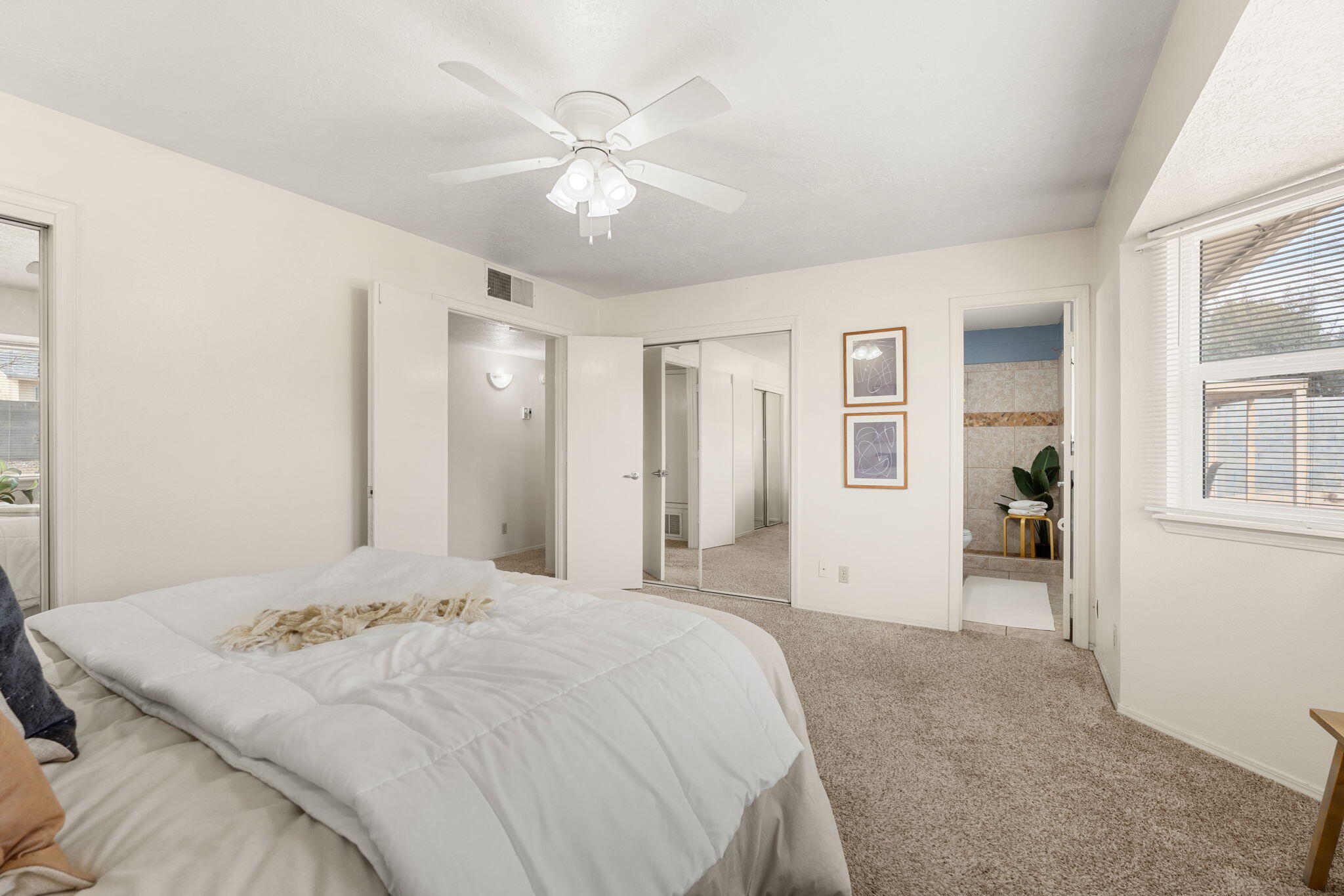 7532 CAPULIN Road NE