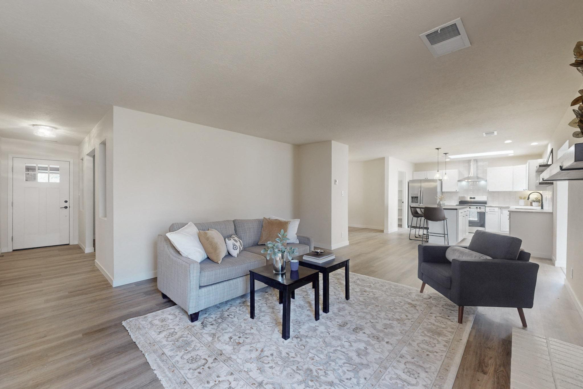 7105 HILDEGARDE Drive NE