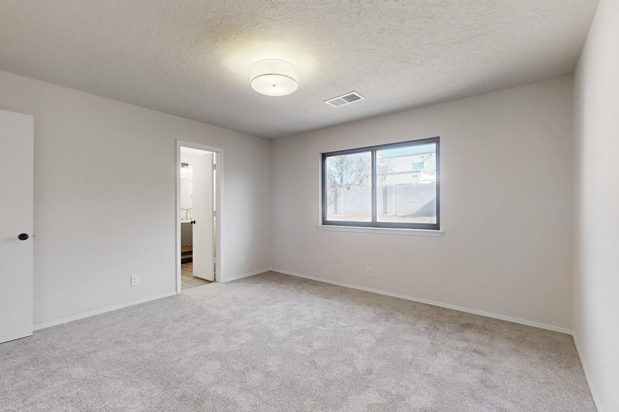 7105 HILDEGARDE Drive NE