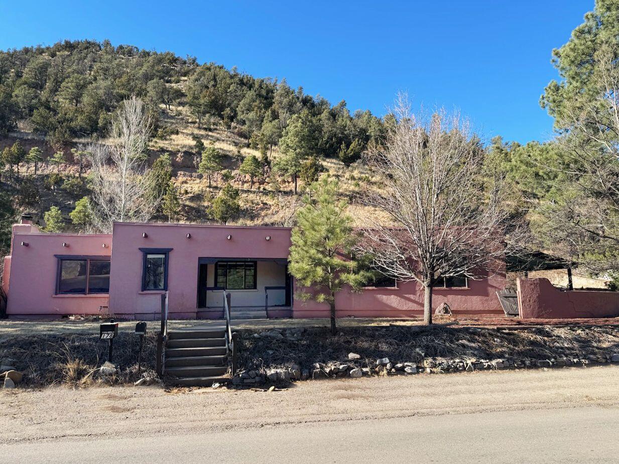 165 Meander Drive