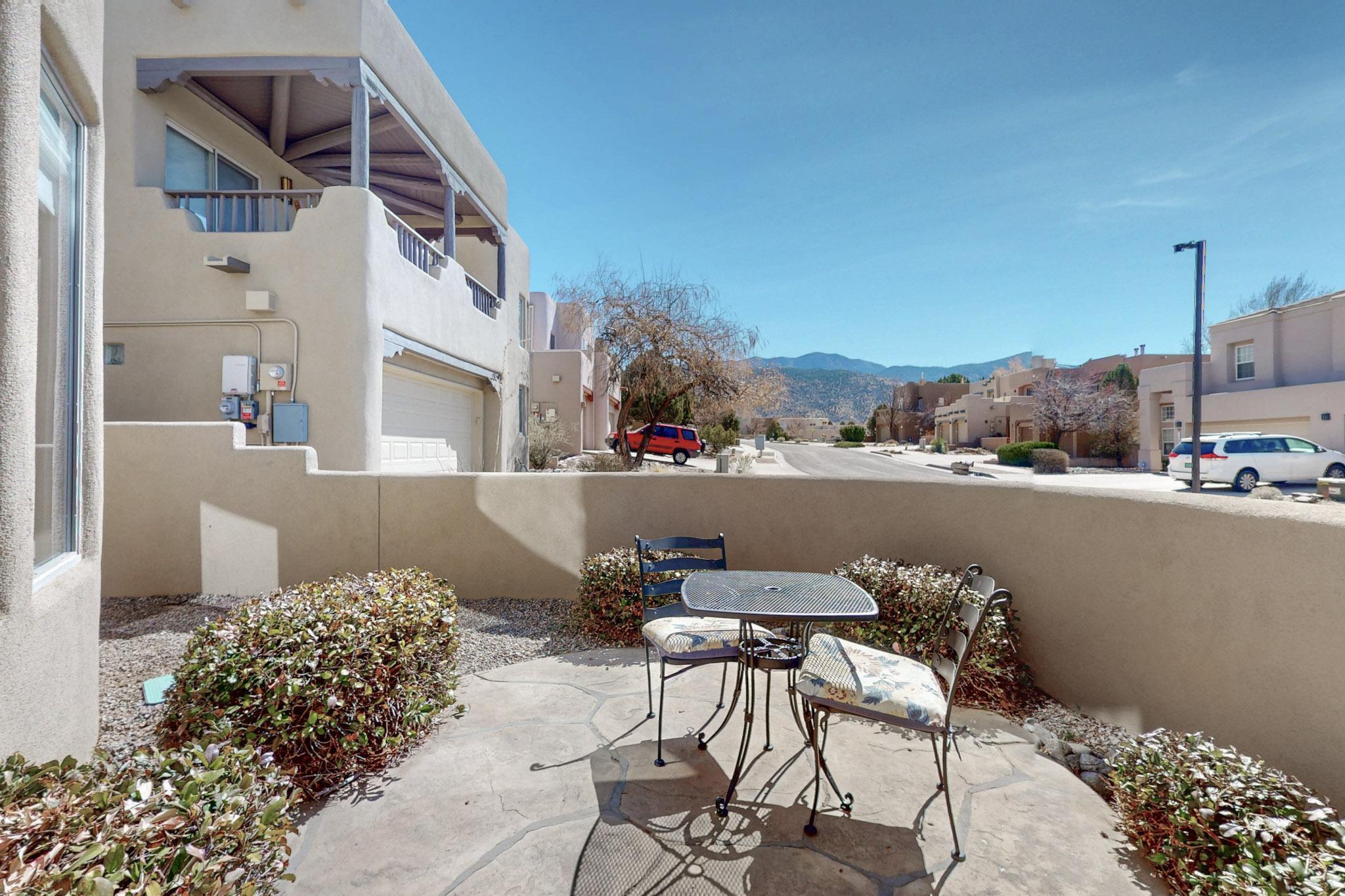 12615 Sunset Ridge Place NE