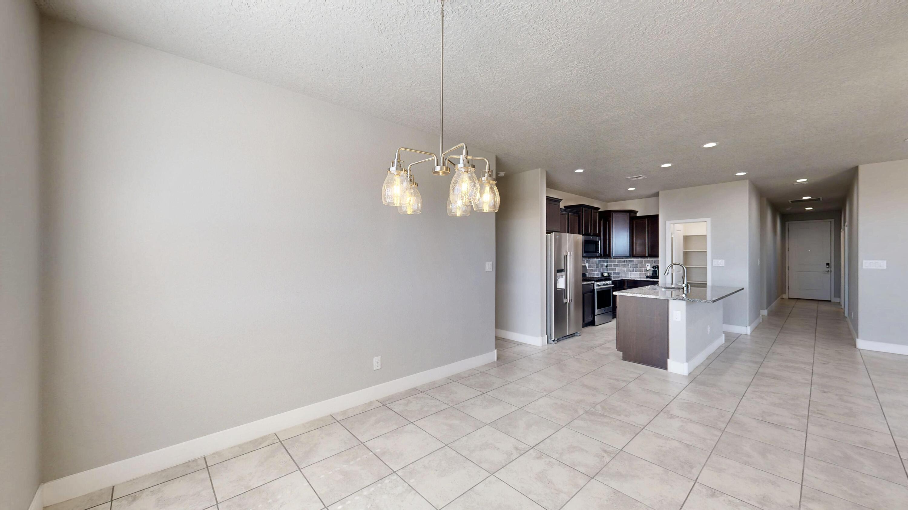6736 DELGADO Way NE