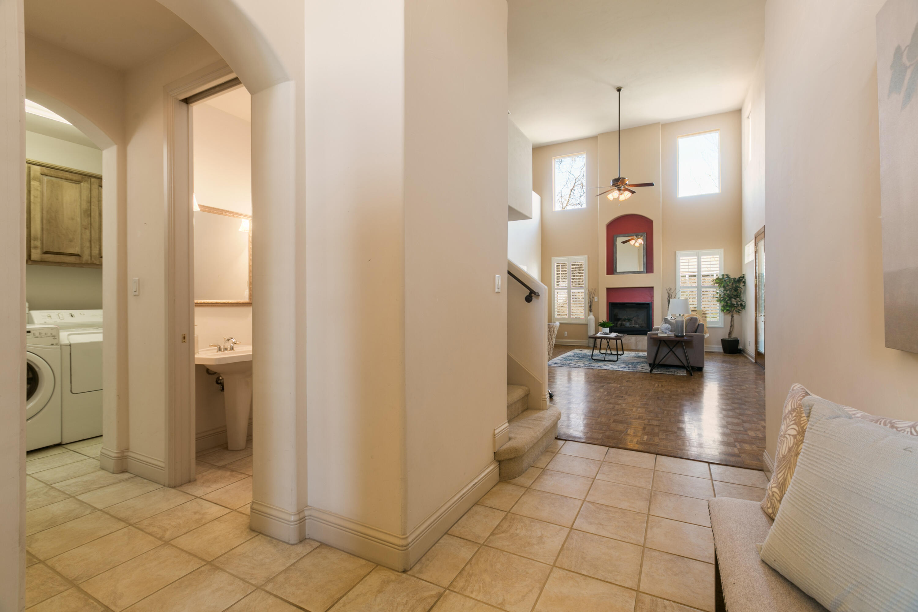 12611 DESERT MARIGOLD Lane NE