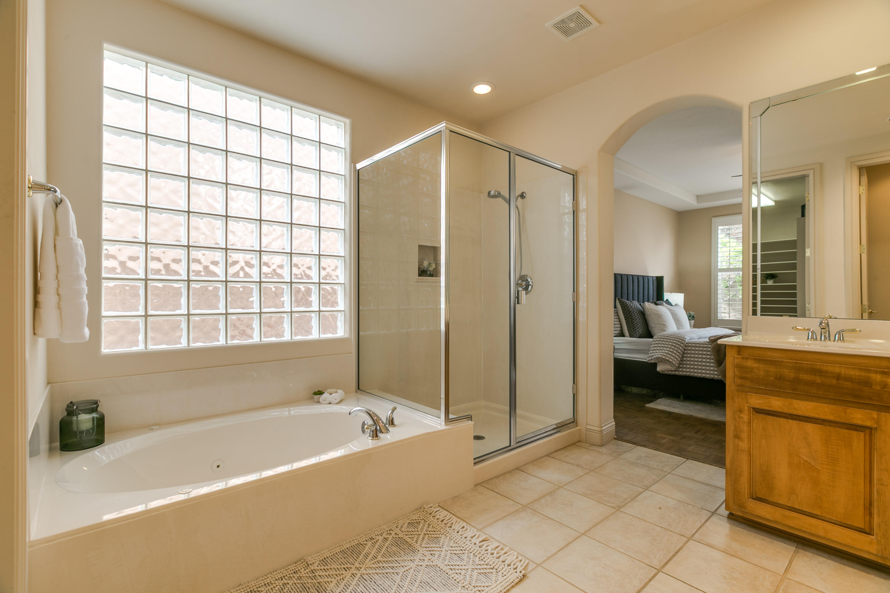 12611 DESERT MARIGOLD Lane NE