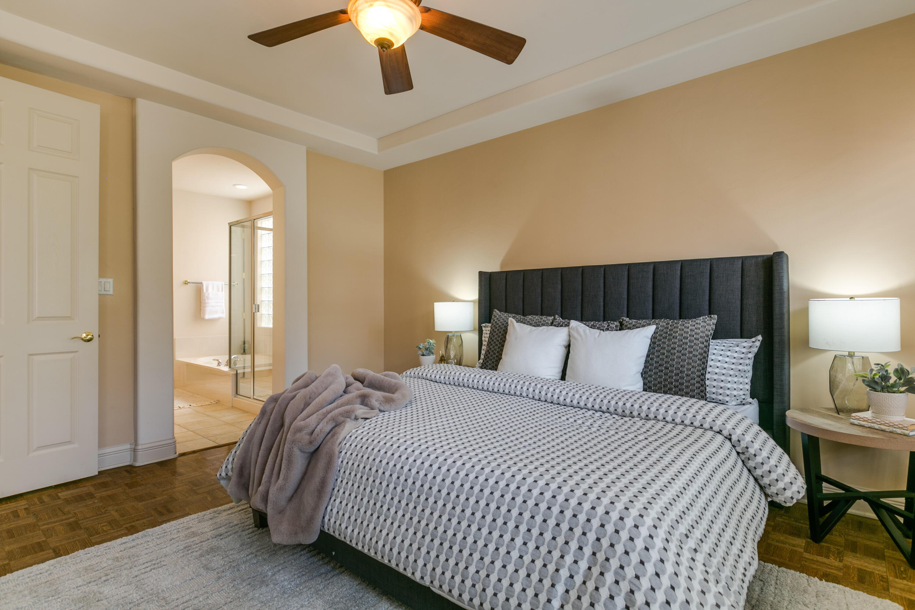 12611 DESERT MARIGOLD Lane NE