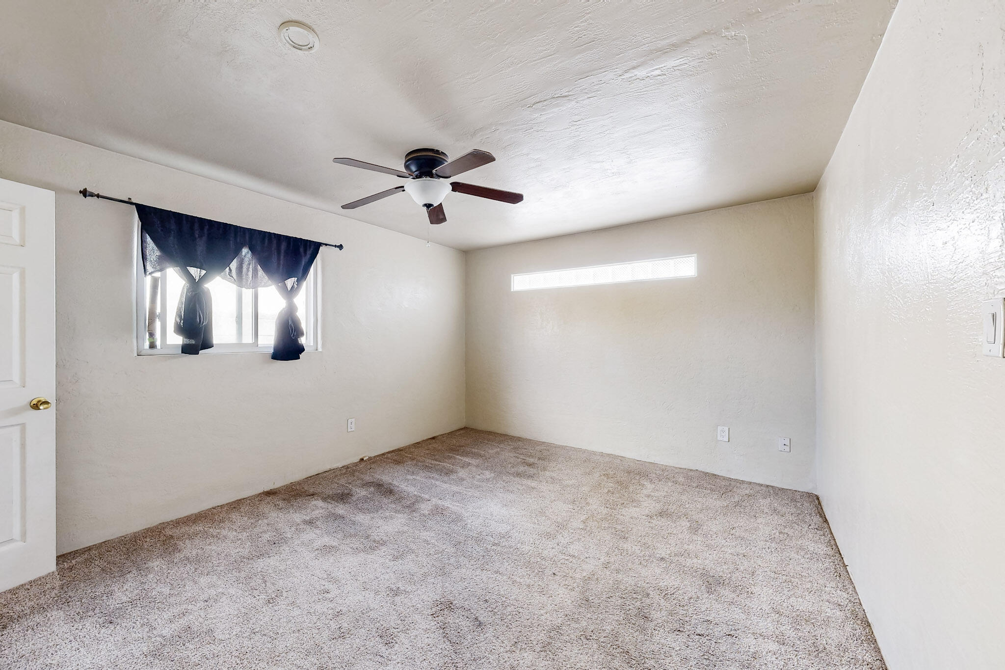 2725 HERMOSA Drive NE