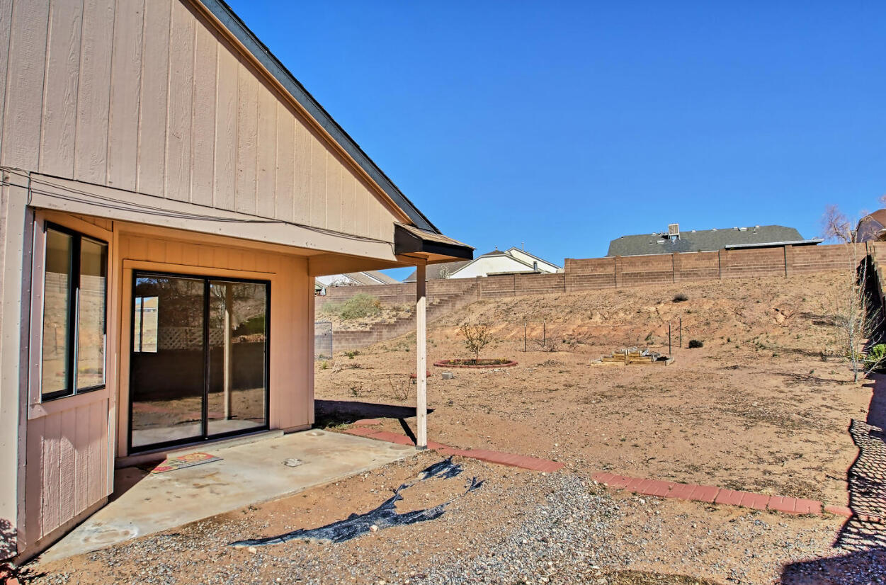 4584 PLATINUM Drive NE