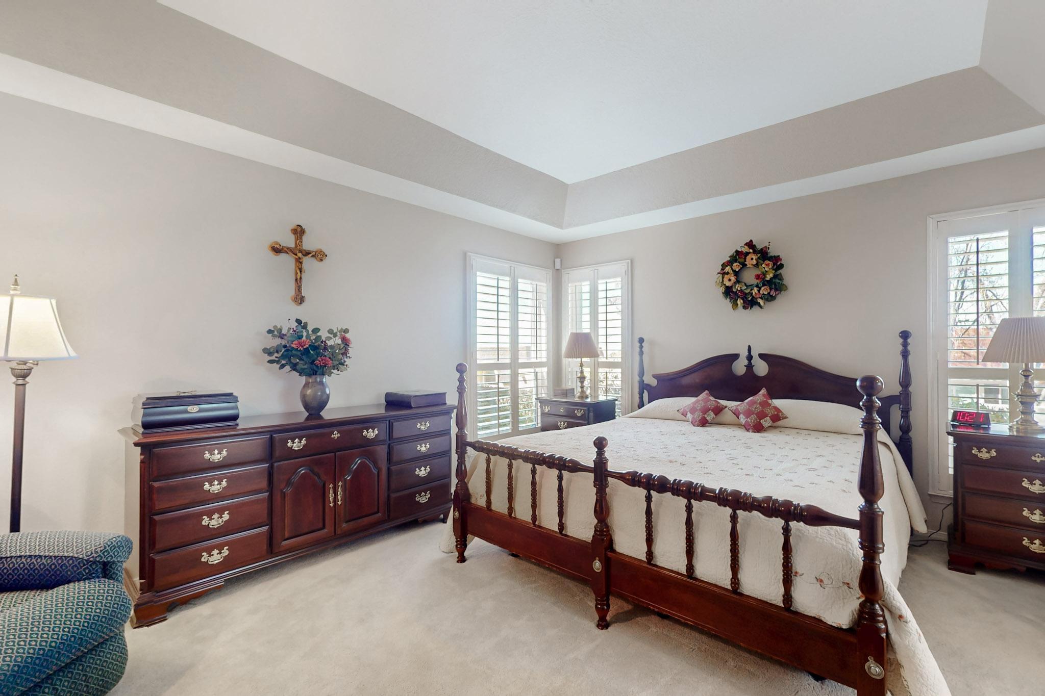 5705 Elderberry Court NE