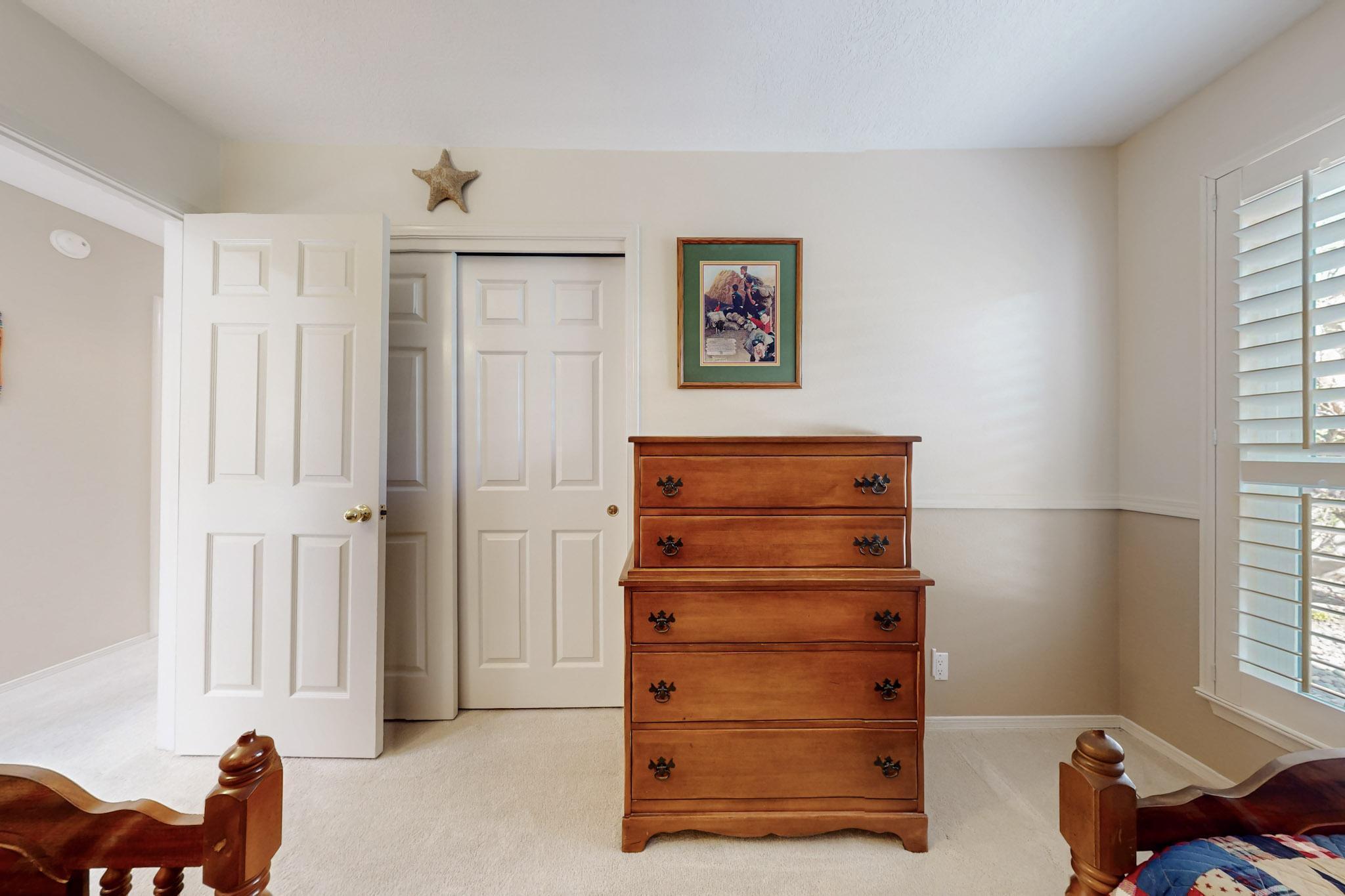 5705 Elderberry Court NE