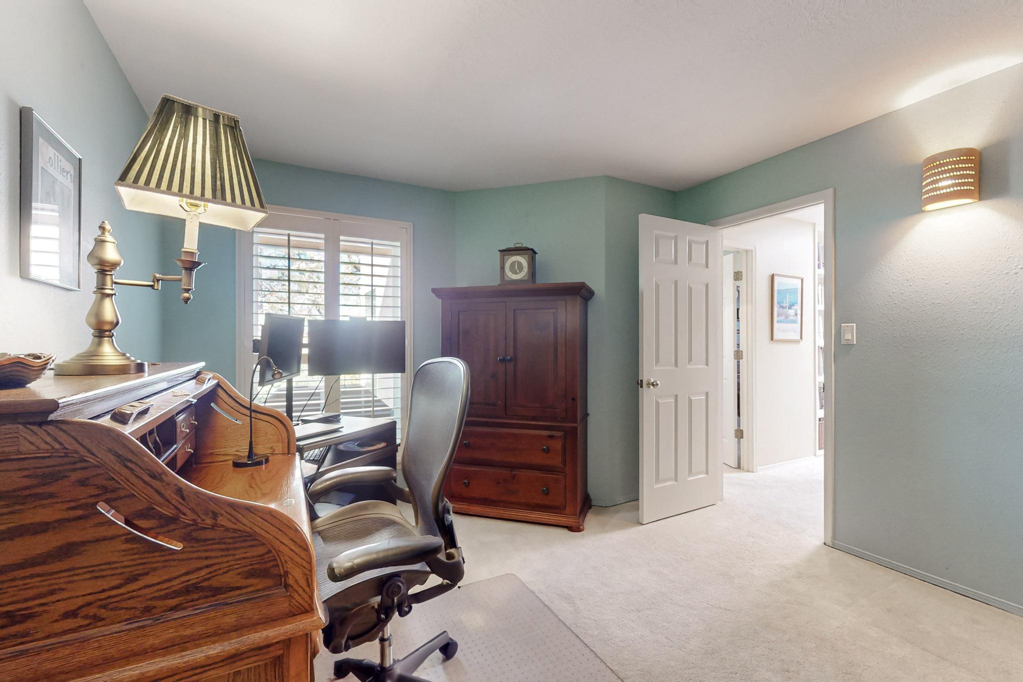 5705 Elderberry Court NE