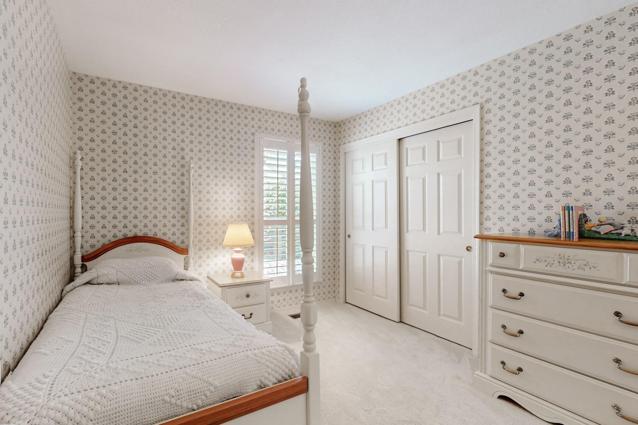 5705 Elderberry Court NE