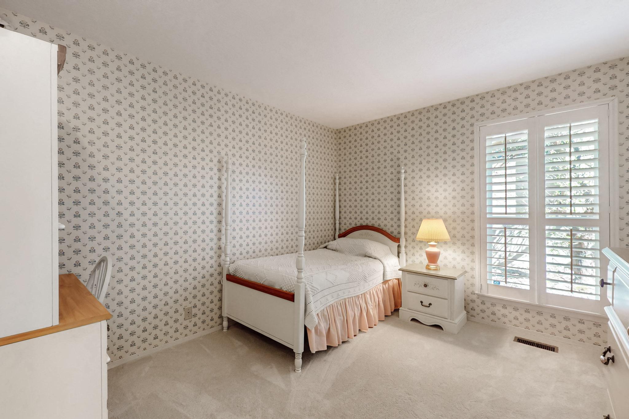 5705 Elderberry Court NE