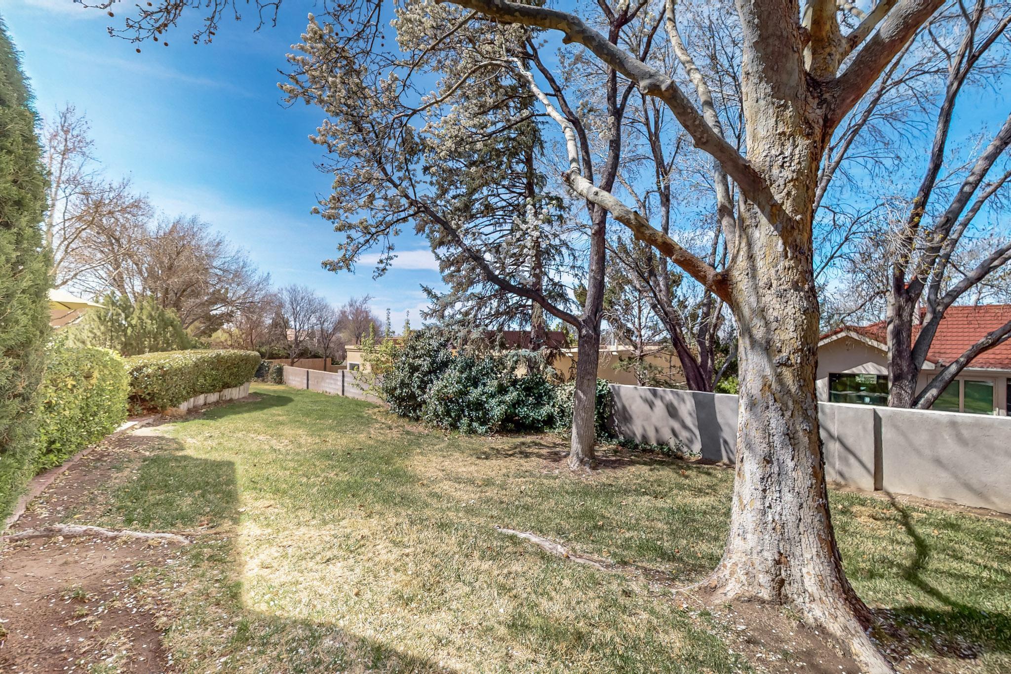 5705 Elderberry Court NE