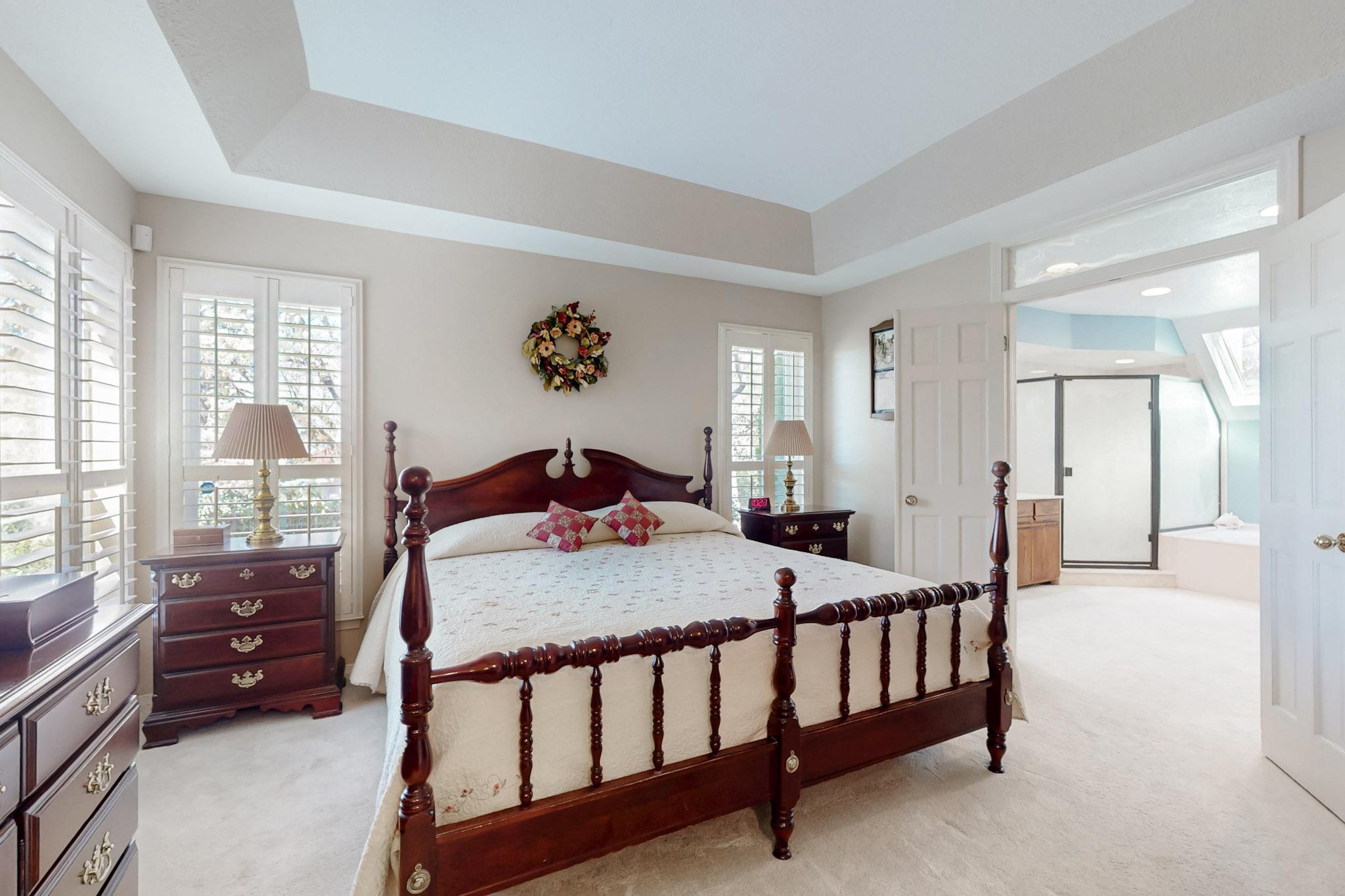 5705 Elderberry Court NE