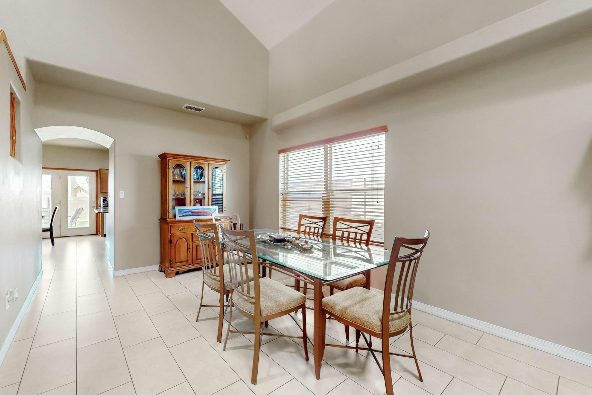 9009 Pinon Vista Court NE