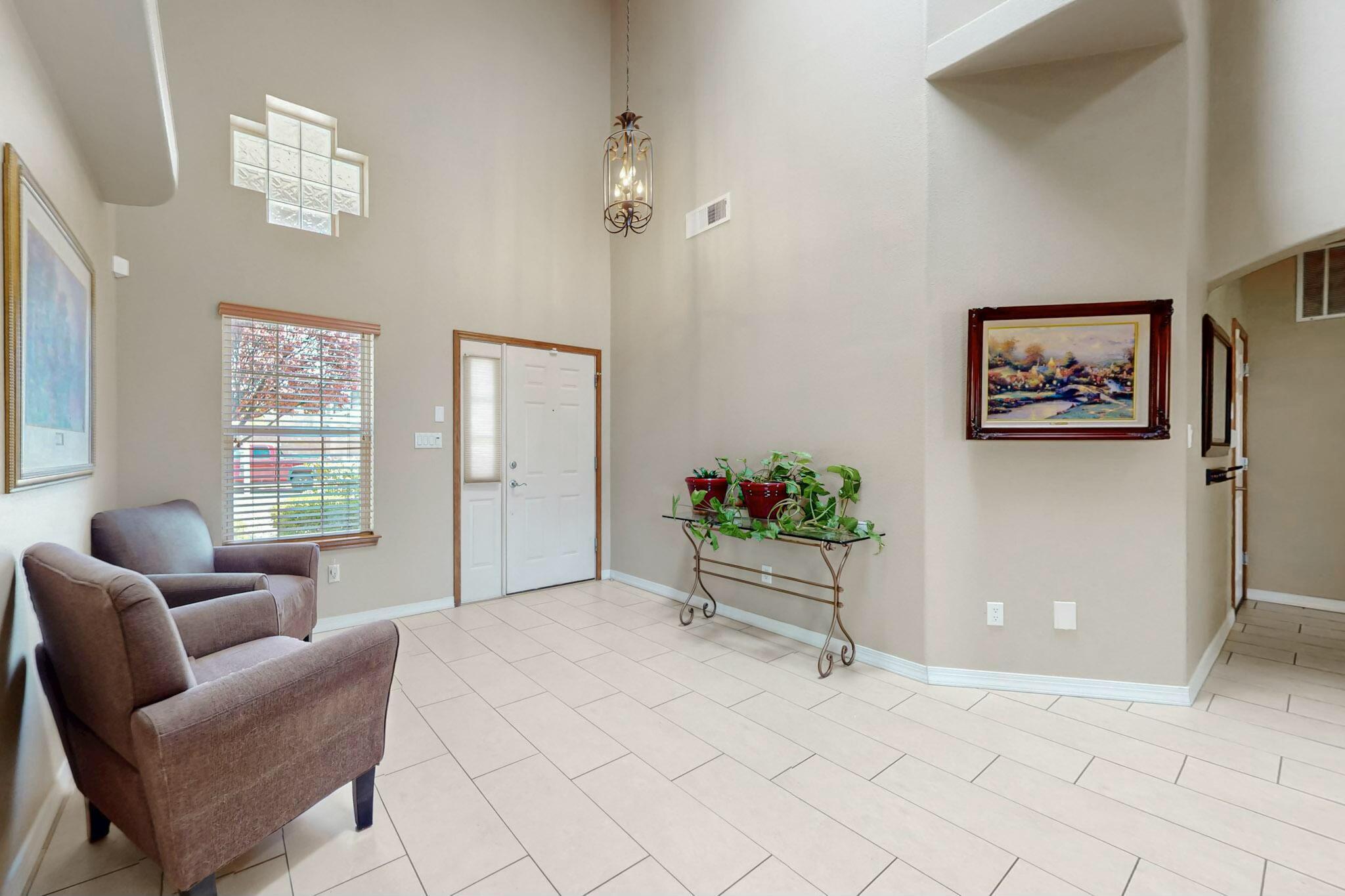 9009 Pinon Vista Court NE