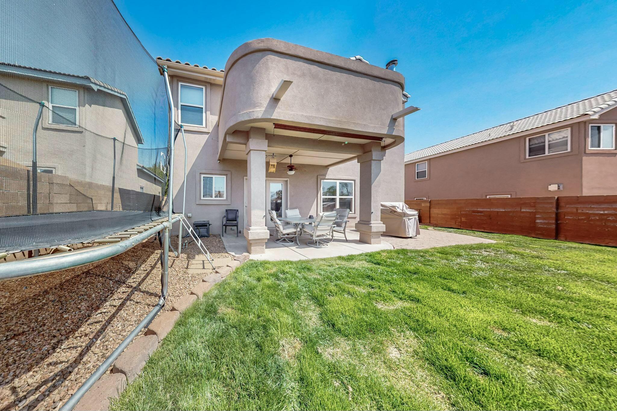 9009 Pinon Vista Court NE