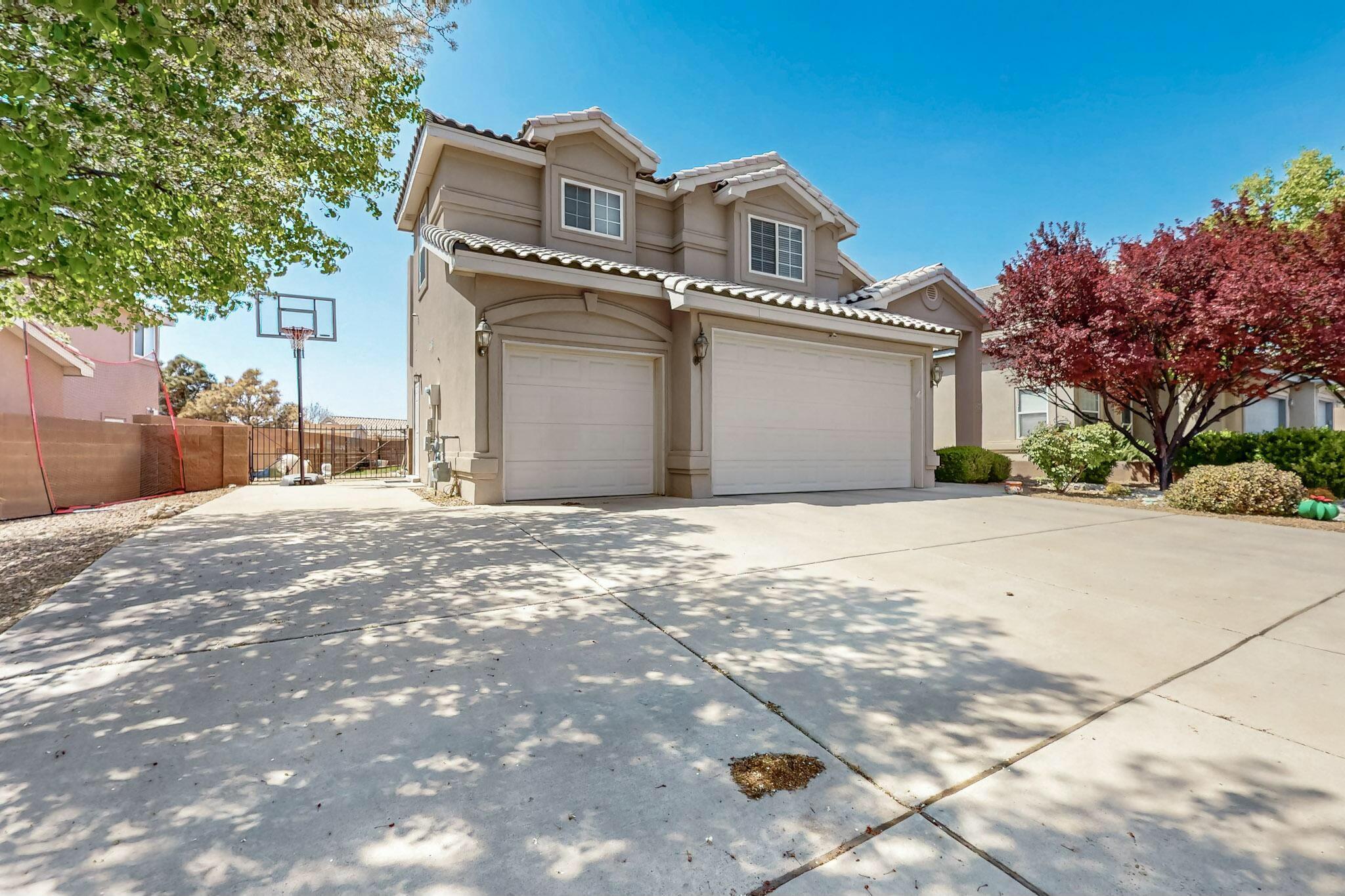 9009 Pinon Vista Court NE