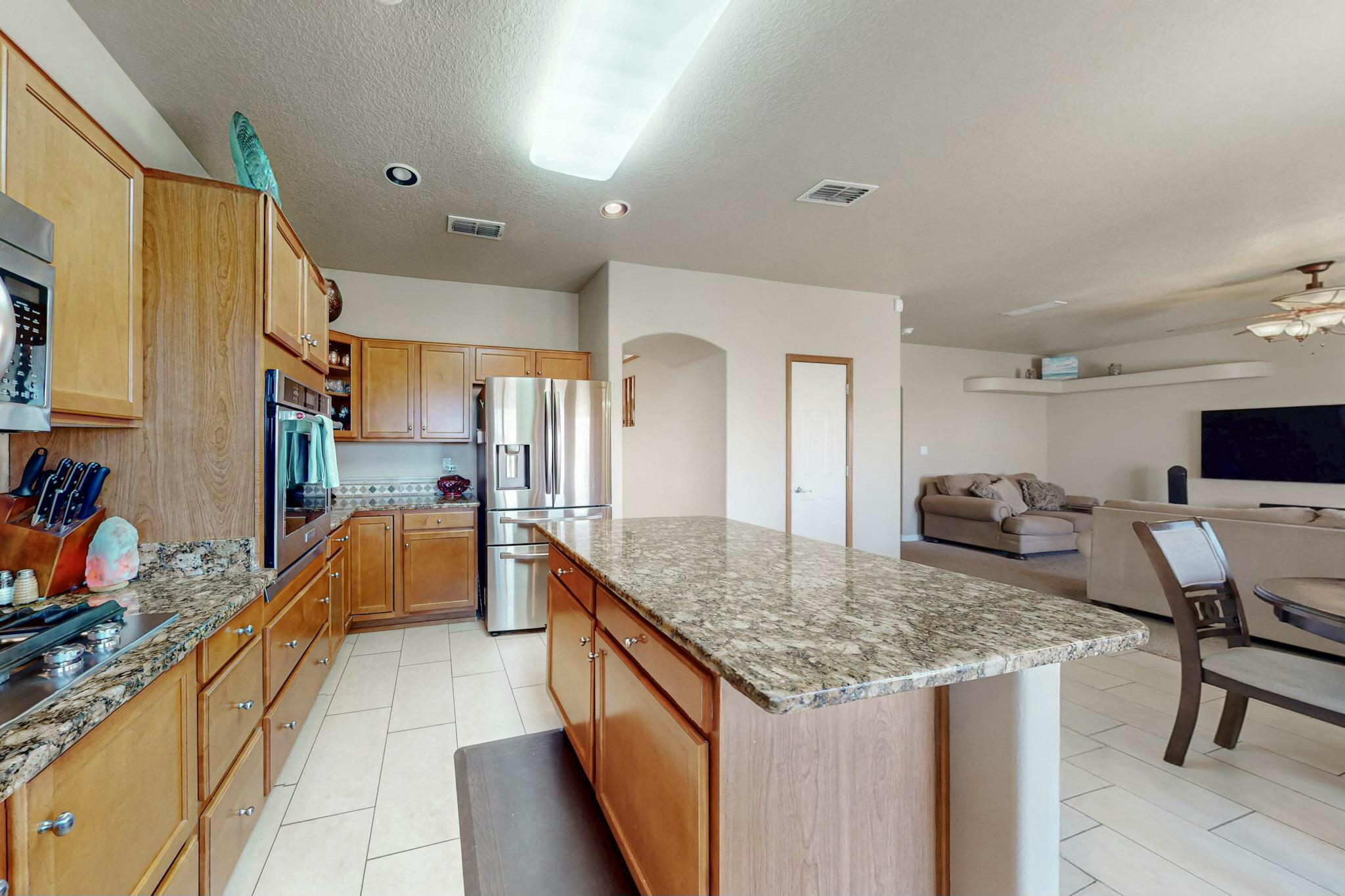 9009 Pinon Vista Court NE