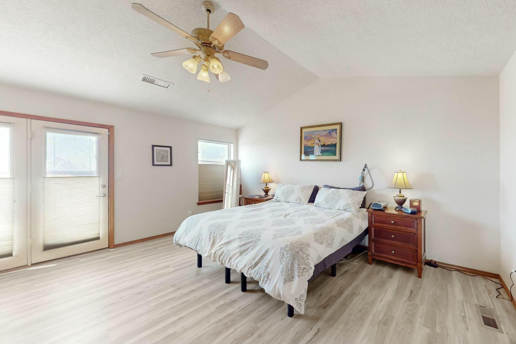 9009 Pinon Vista Court NE