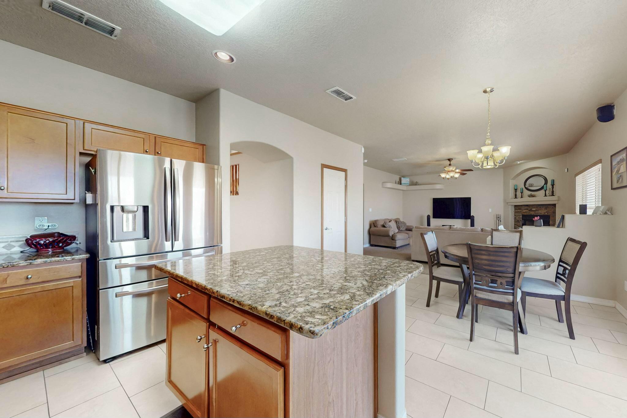 9009 Pinon Vista Court NE