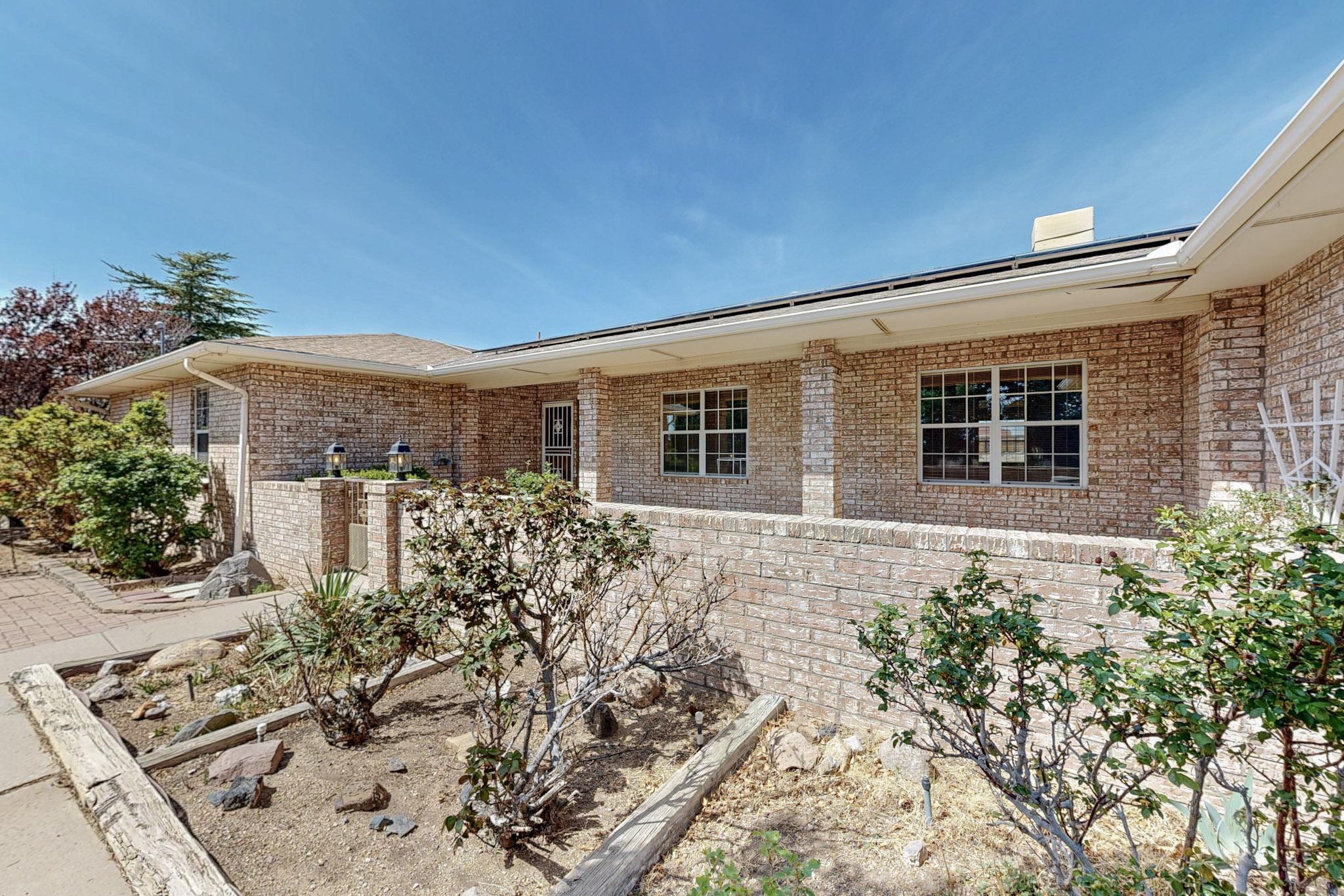 11407 Coronado Avenue NE