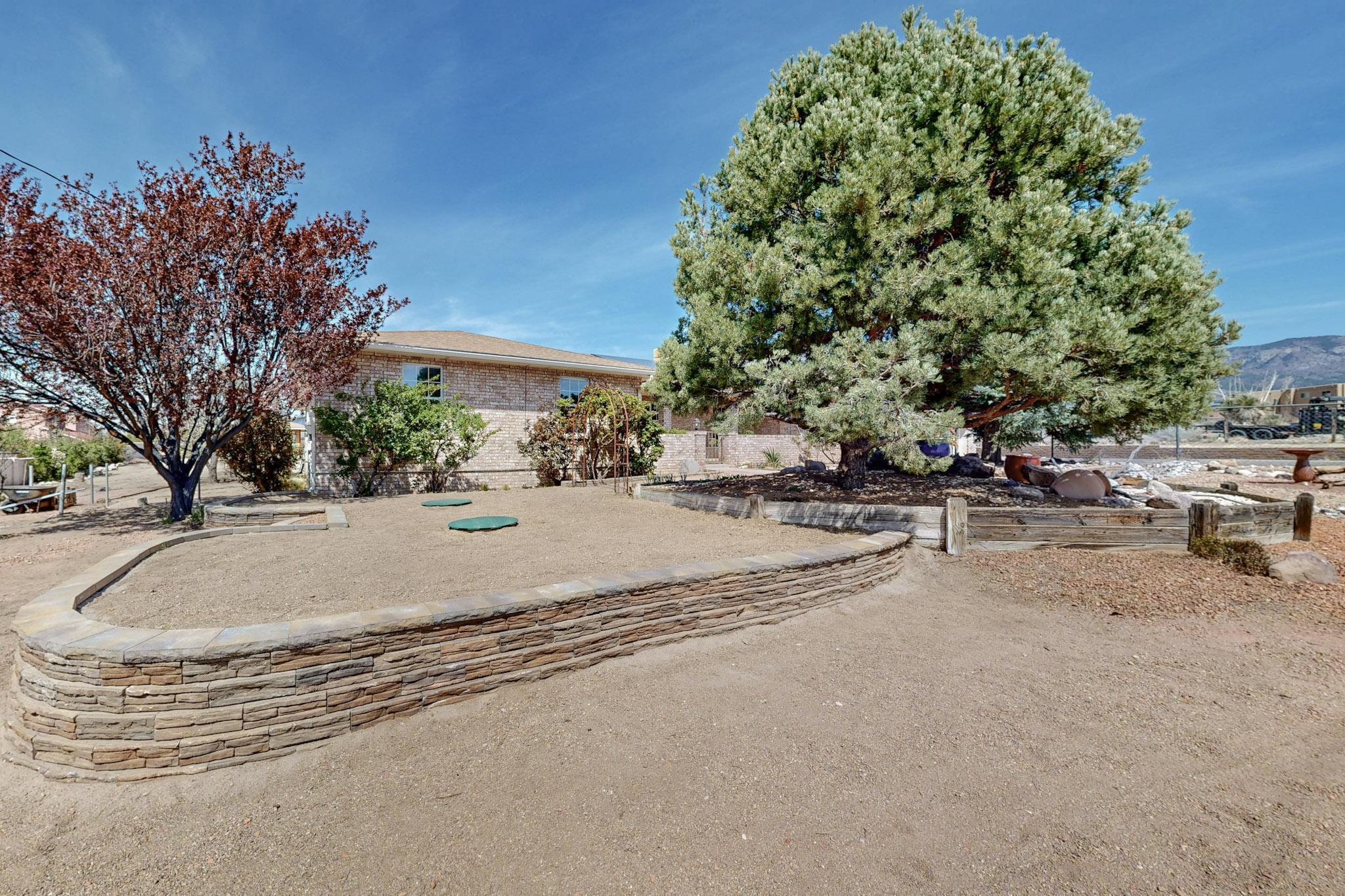 11407 Coronado Avenue NE