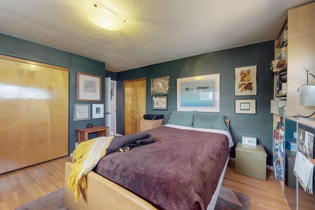 240 Pueblo Solano Road NW