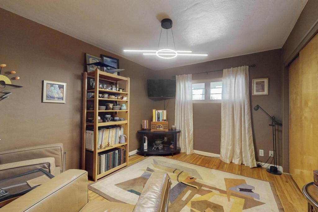 240 Pueblo Solano Road NW