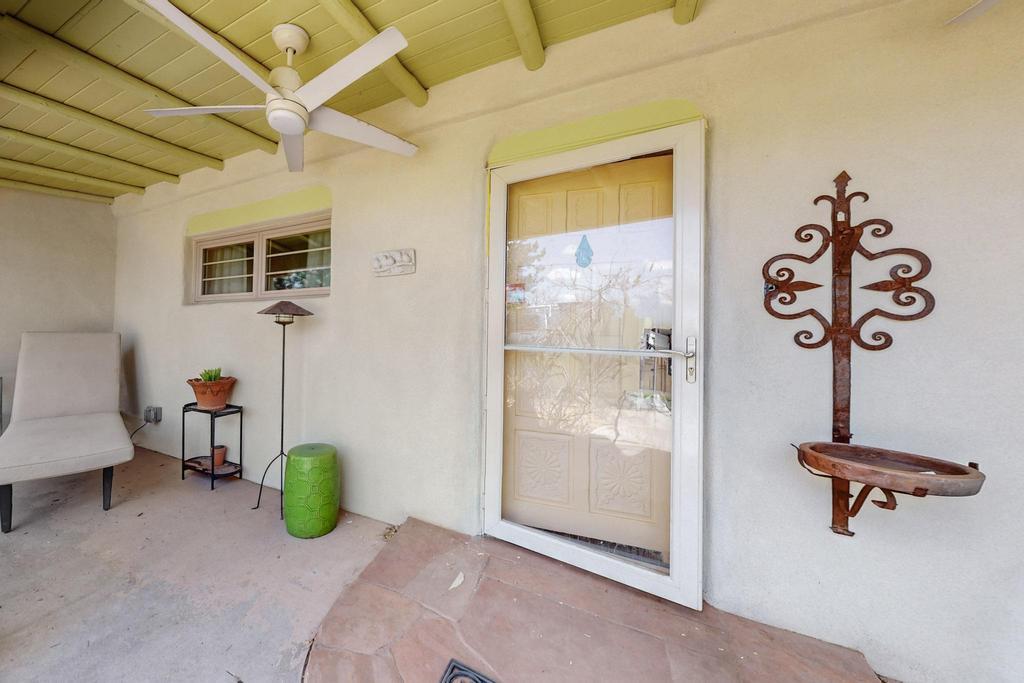 240 Pueblo Solano Road NW