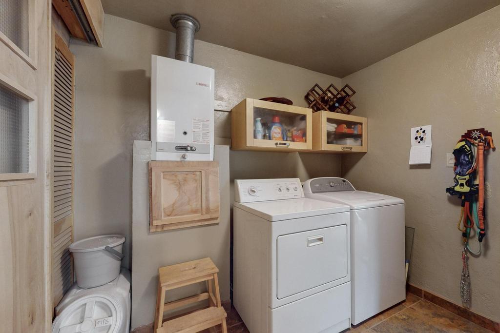 240 Pueblo Solano Road NW