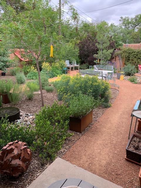 240 Pueblo Solano Road NW