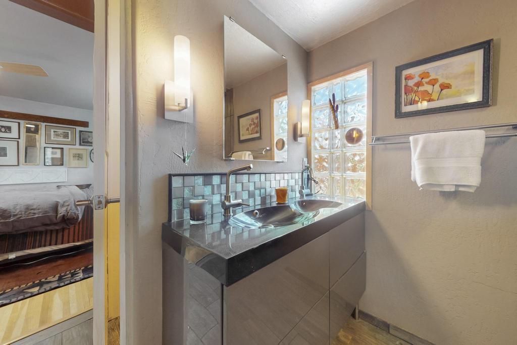 240 Pueblo Solano Road NW