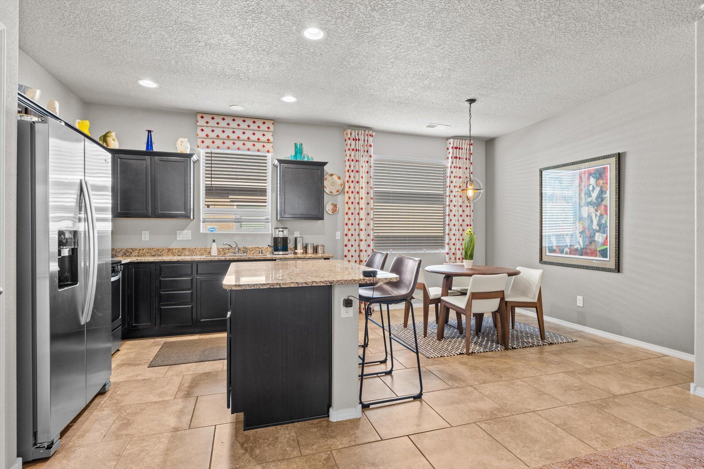 5734 LOS ALAMOS Drive NE