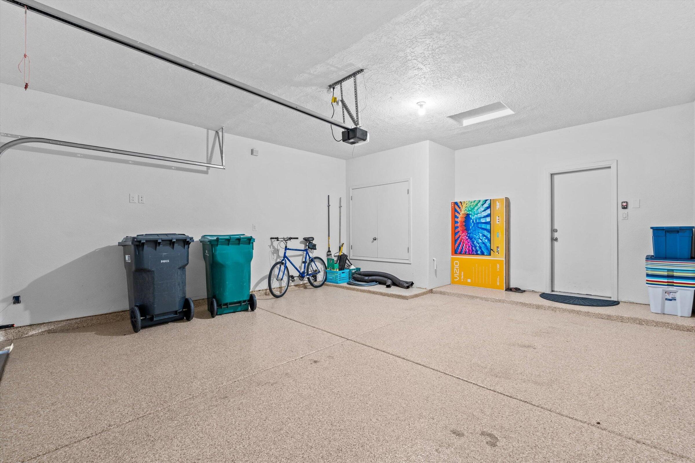 5734 LOS ALAMOS Drive NE