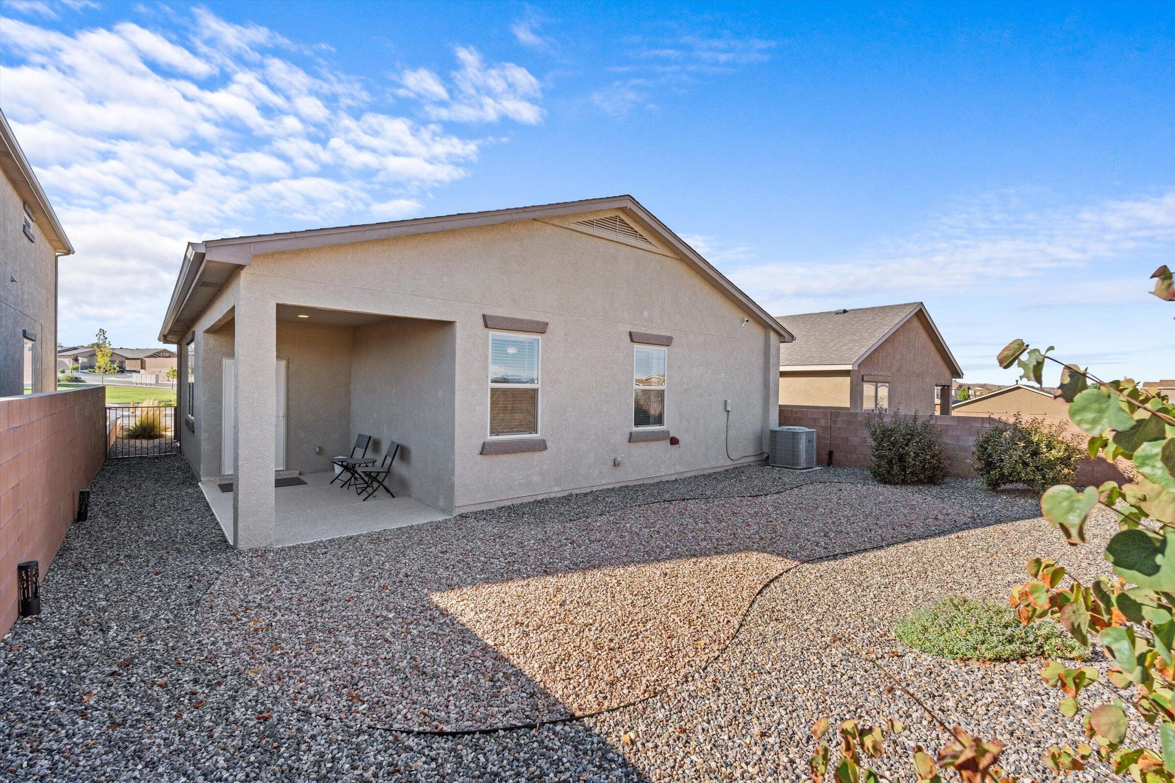 5734 LOS ALAMOS Drive NE