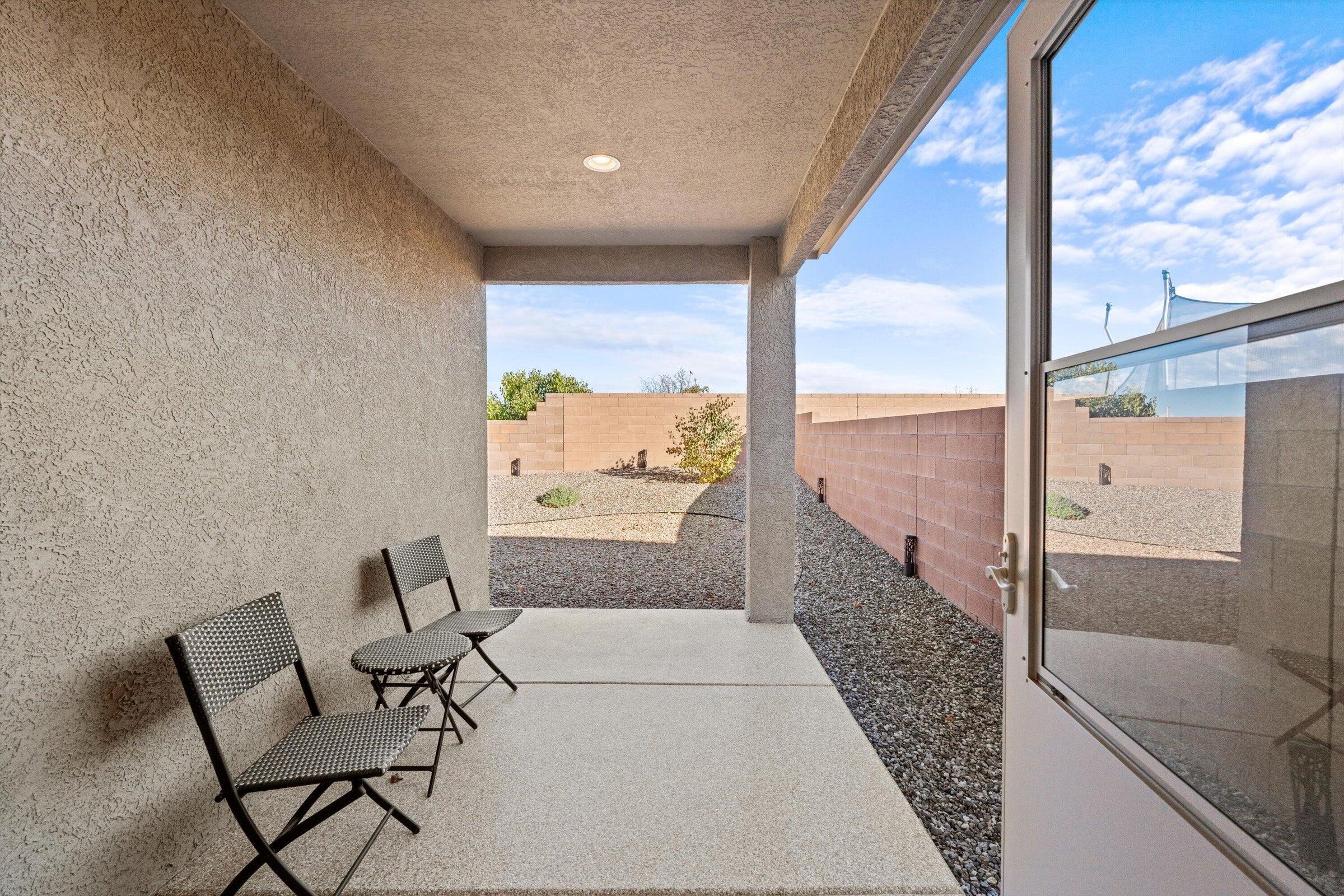 5734 LOS ALAMOS Drive NE