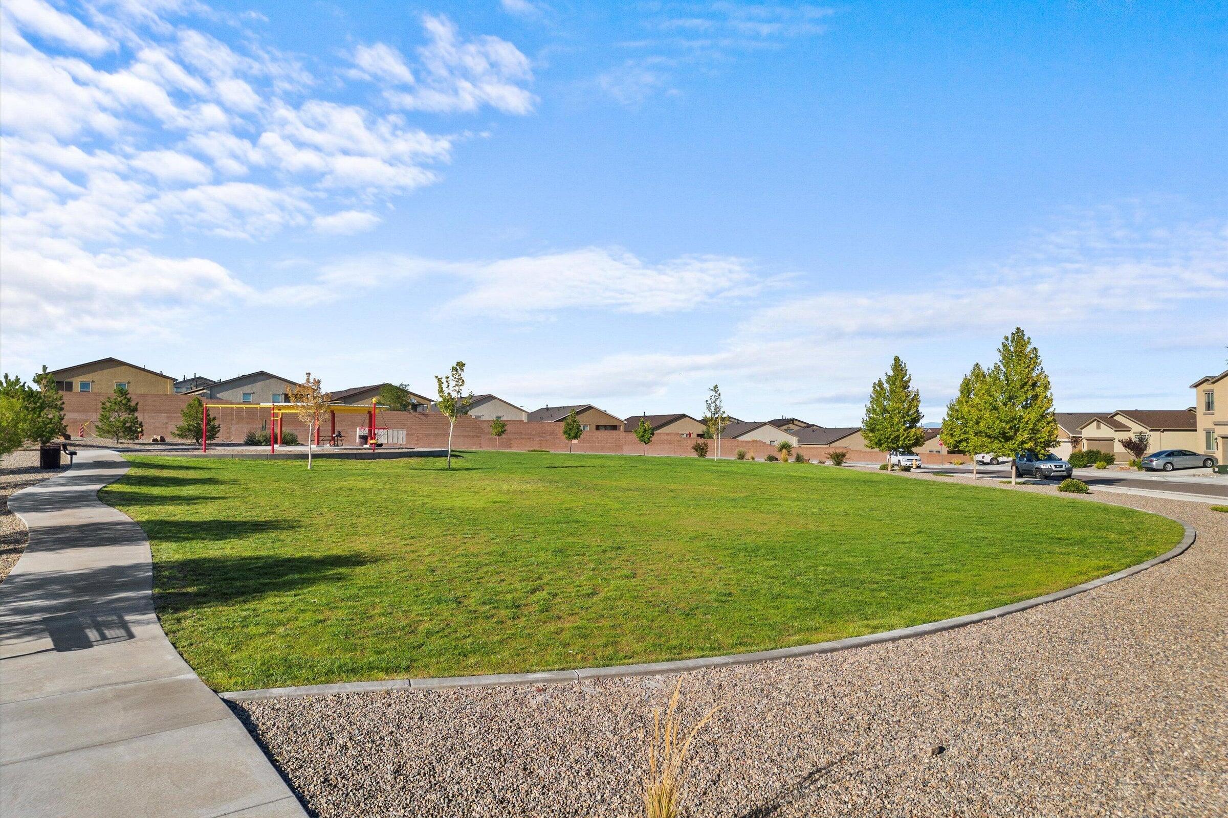 5734 LOS ALAMOS Drive NE