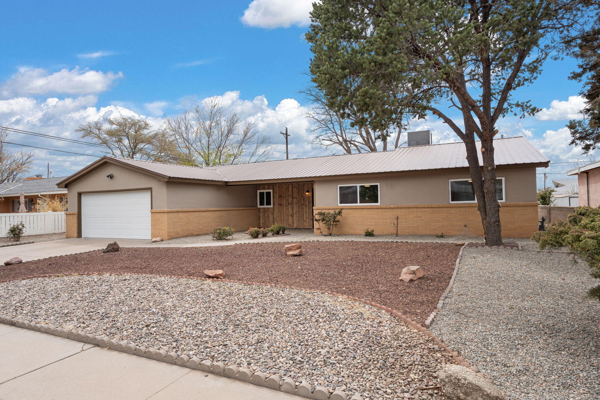 2901 Chama Street NE