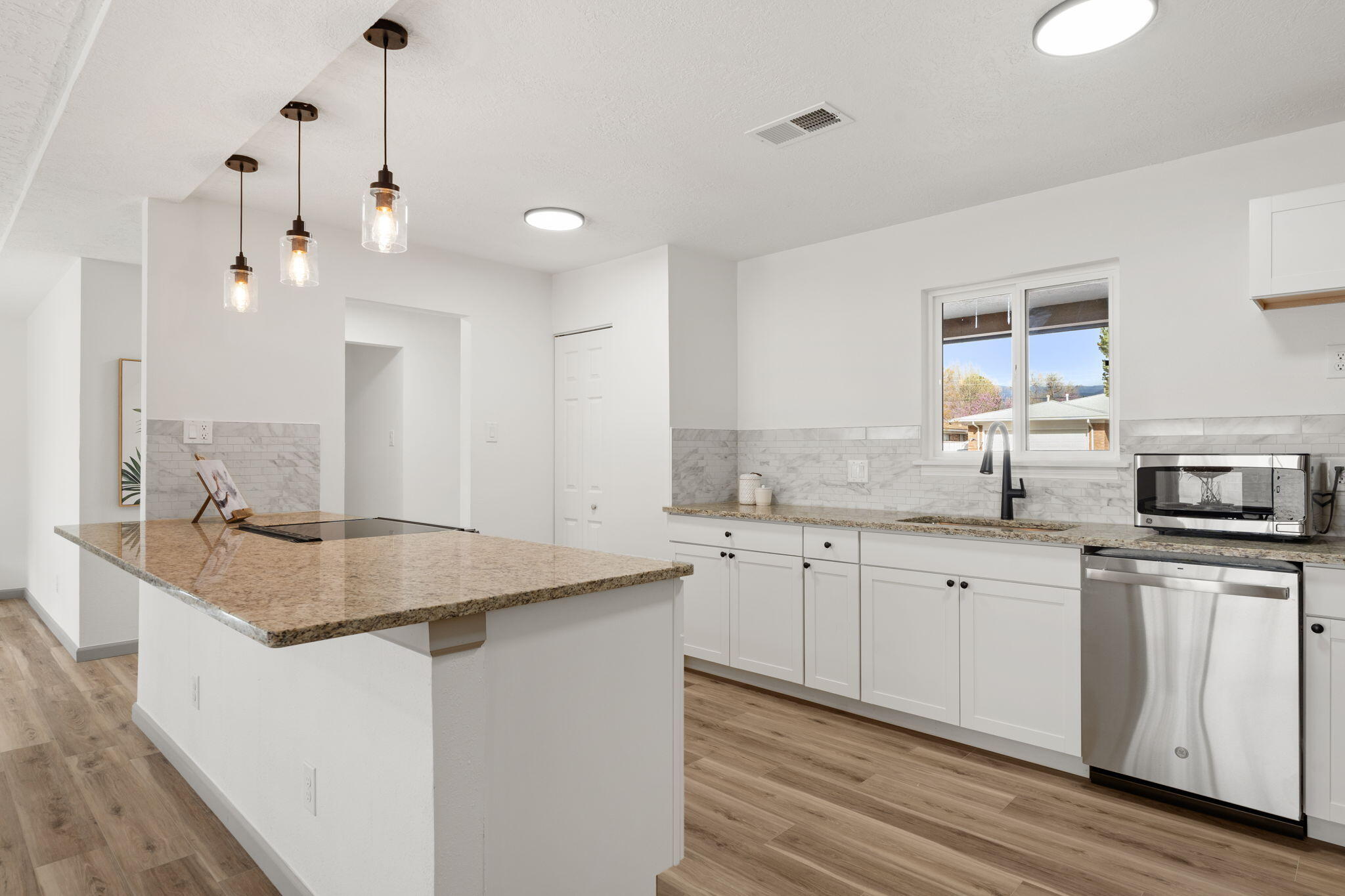 2901 Chama Street NE