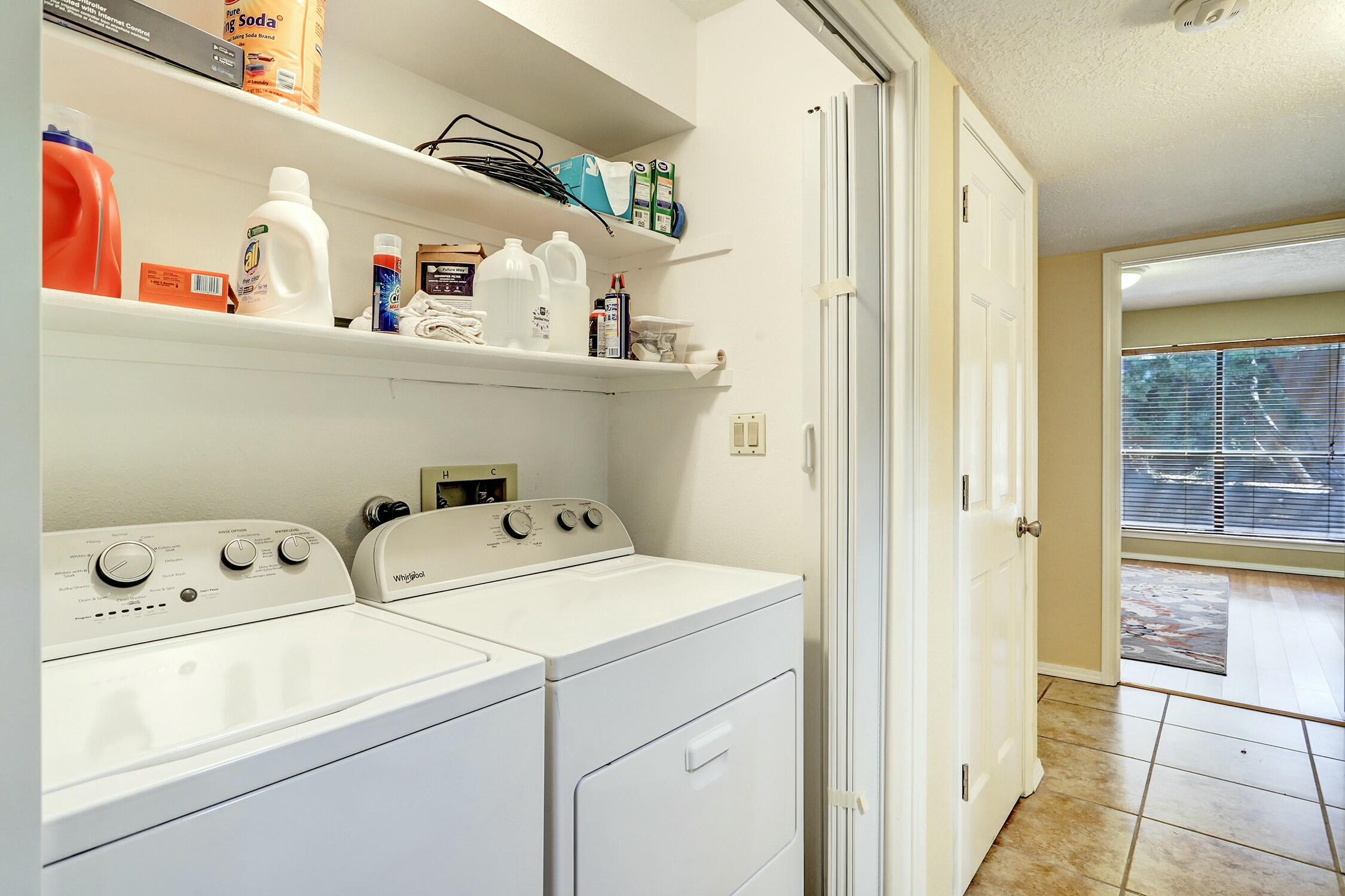 6318 ANTARES Road NE