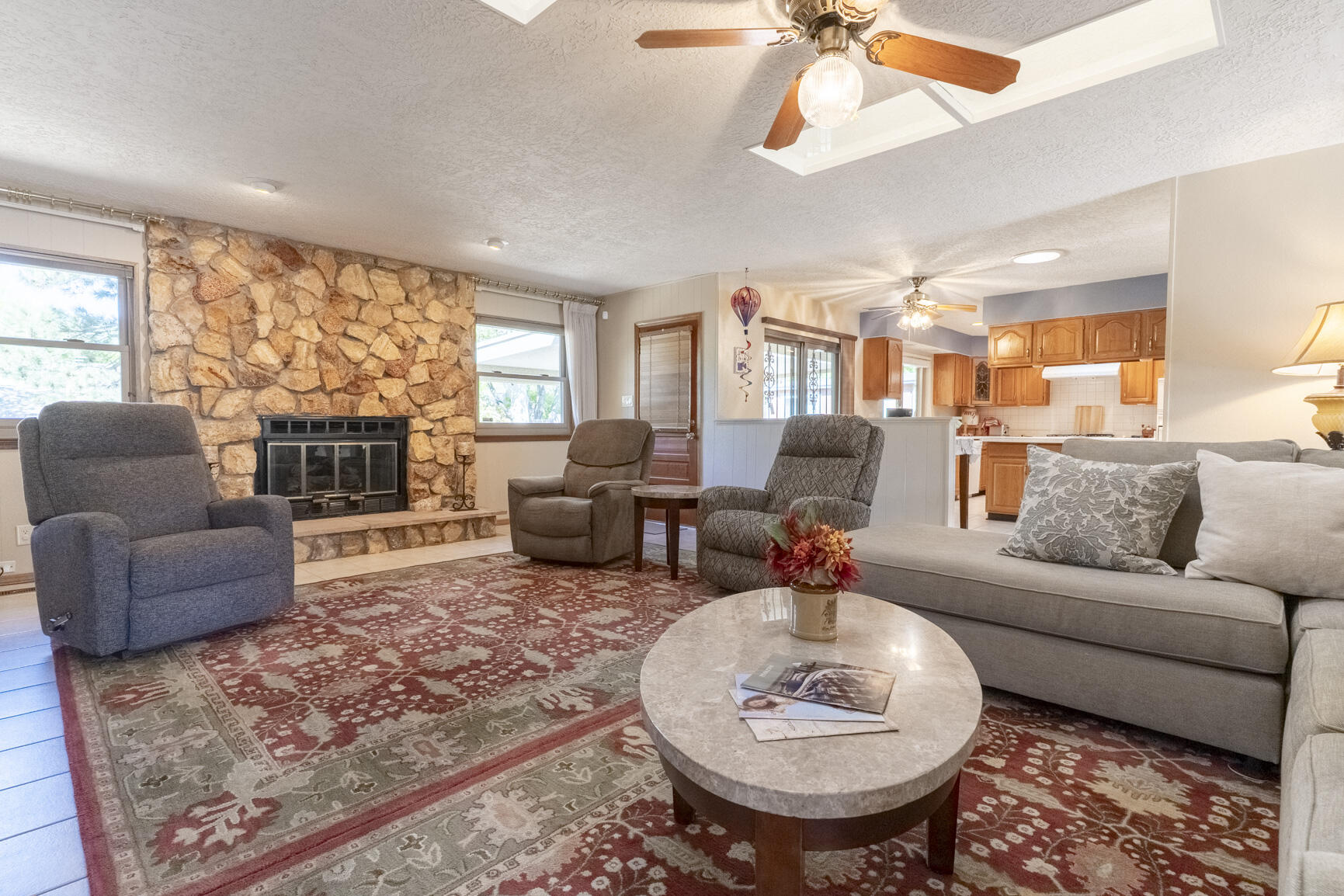 6105 Pueblo Verde Drive NE