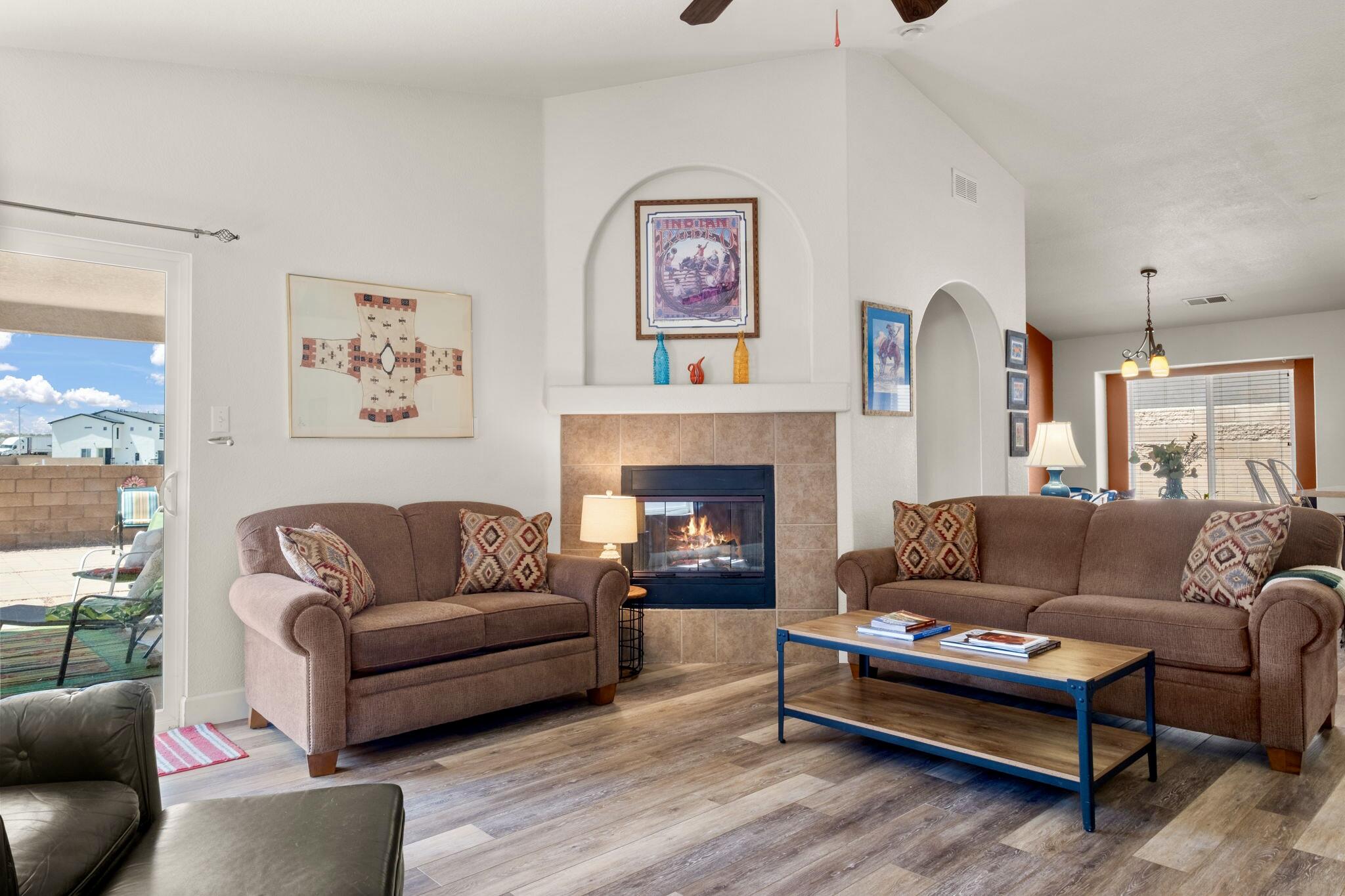408 PEACEFUL MEADOWS Drive NE