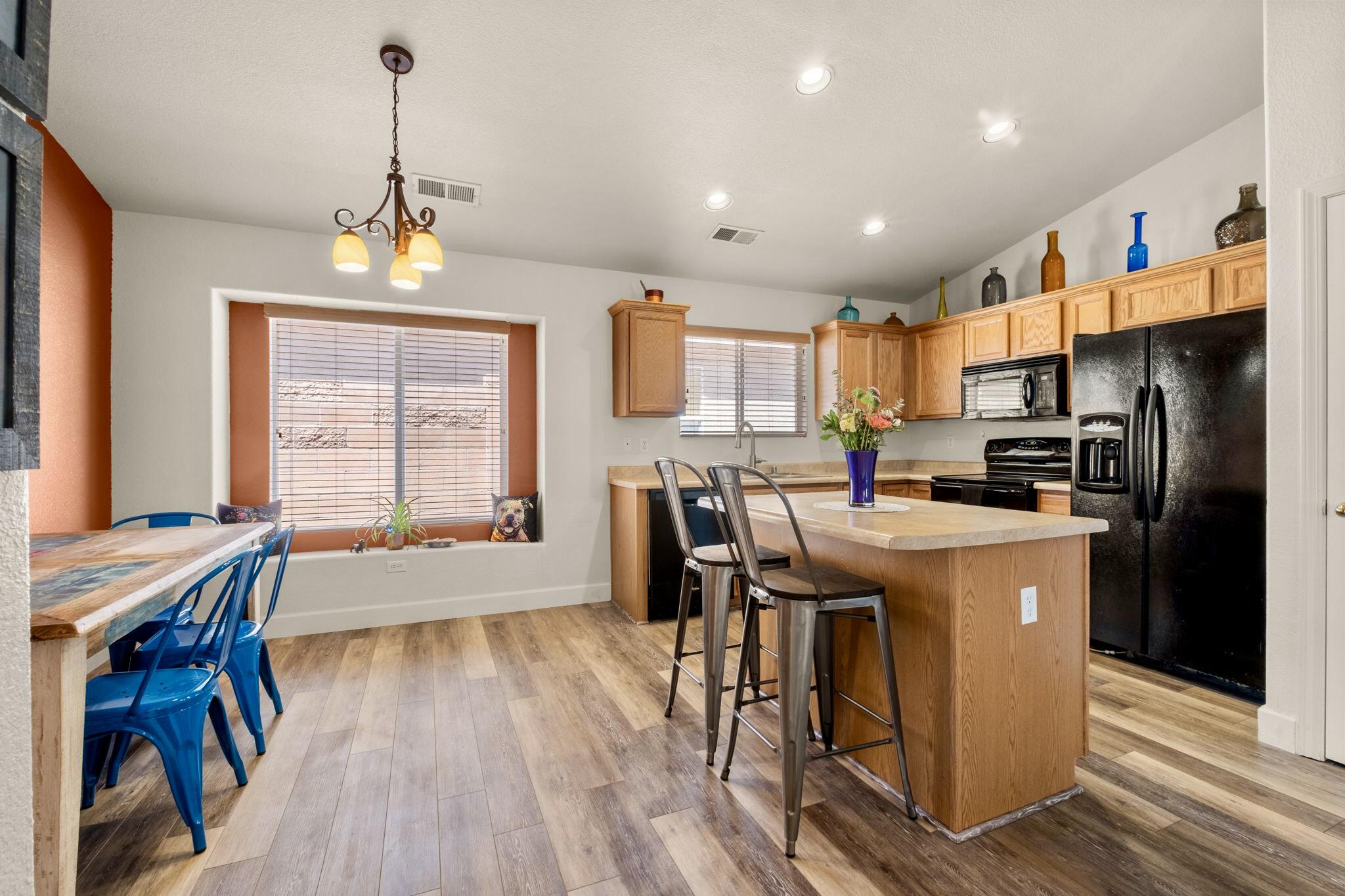 408 PEACEFUL MEADOWS Drive NE