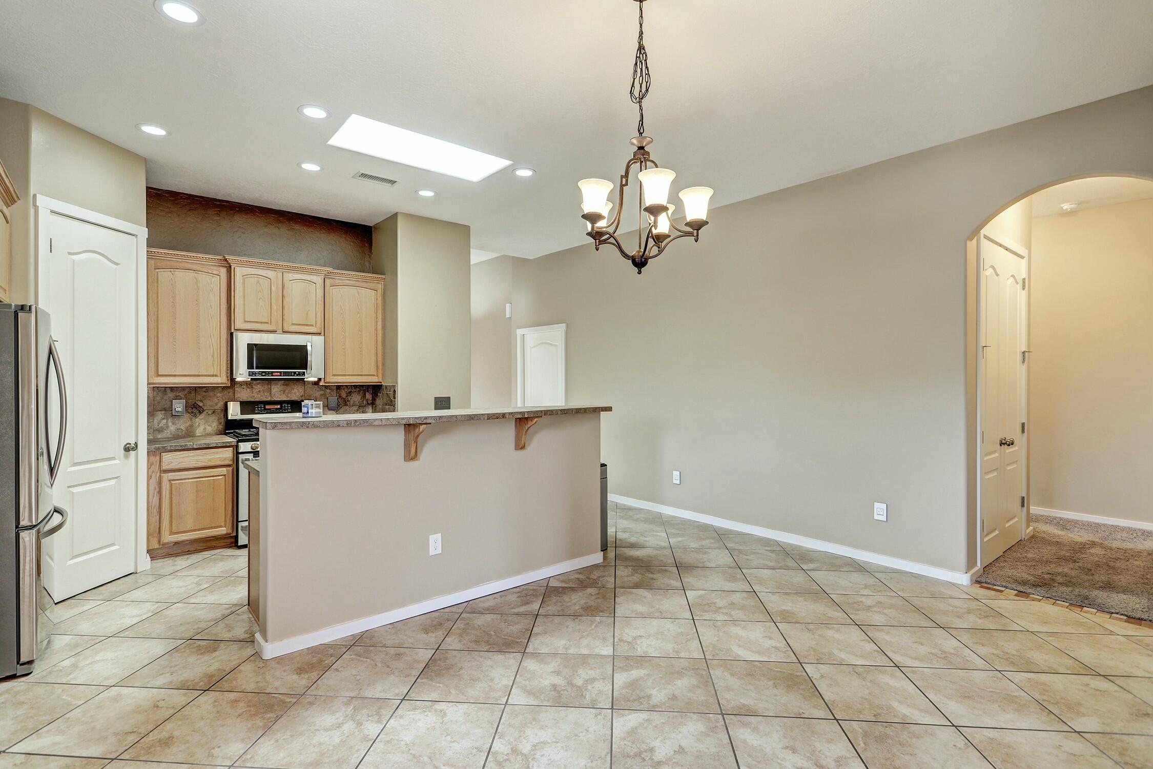 6519 Cliff Dwellers Road NW