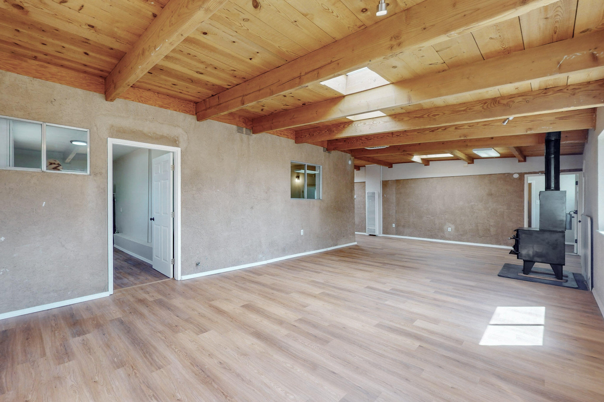 1630 BONAGUIDI Road SW