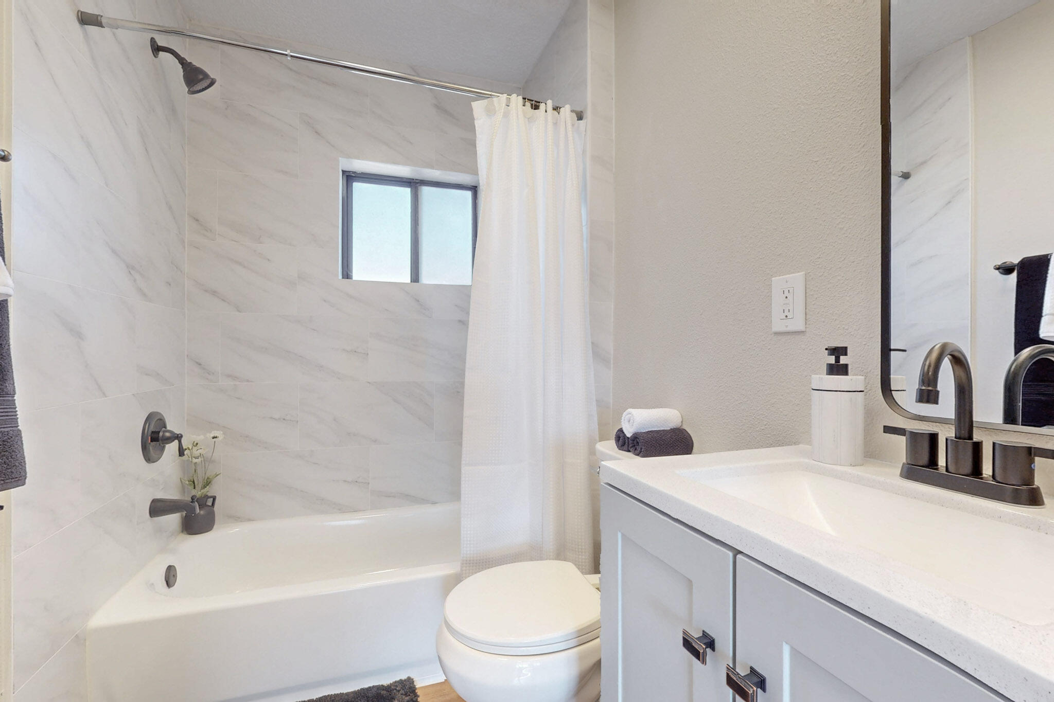 1630 BONAGUIDI Road SW