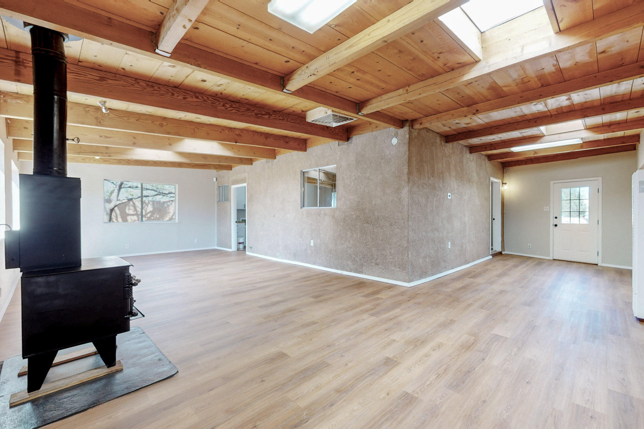 1630 BONAGUIDI Road SW