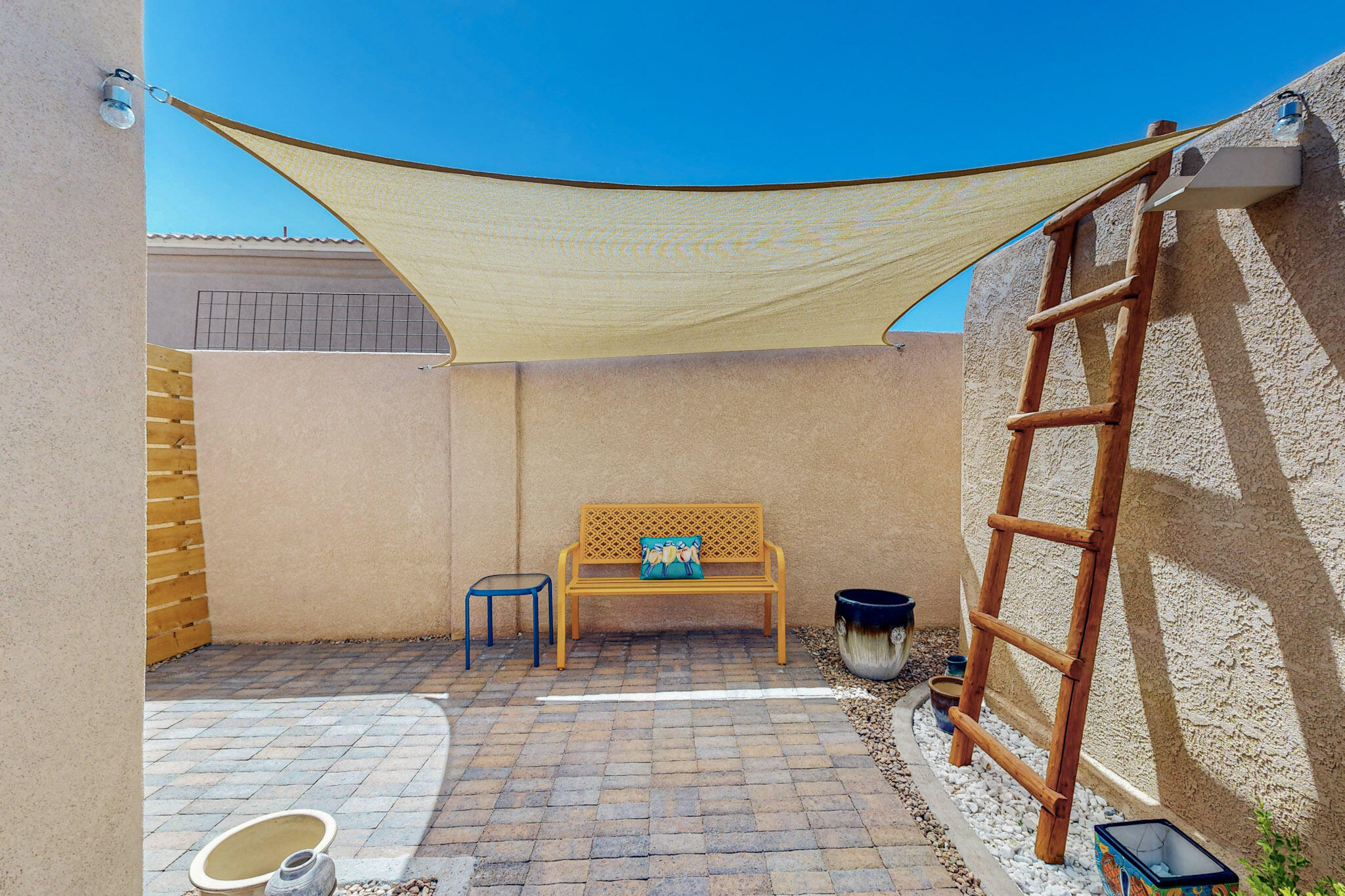 6523 MOON SHADOWS Drive NW