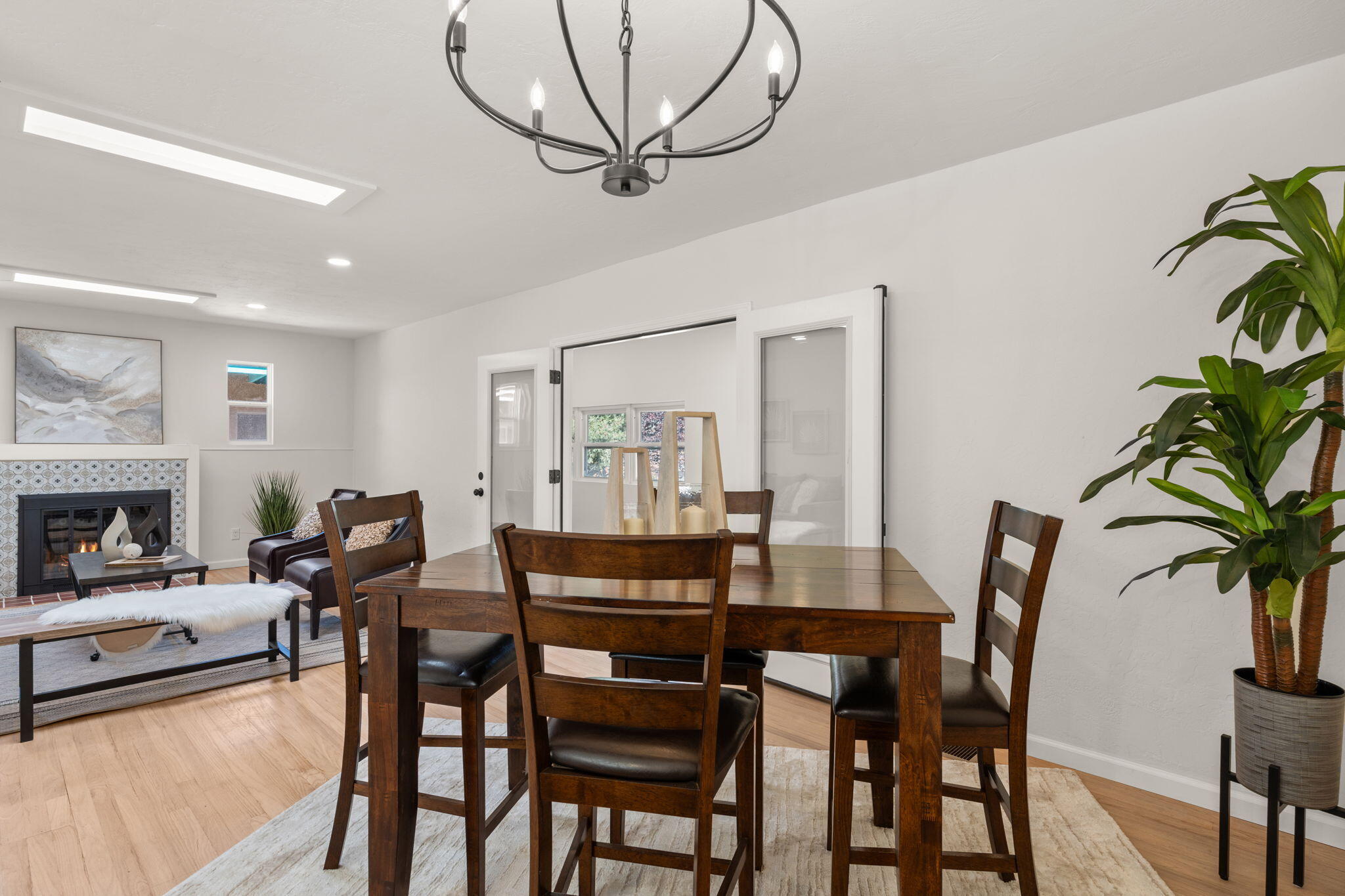 2720 KATHRYN Avenue SE